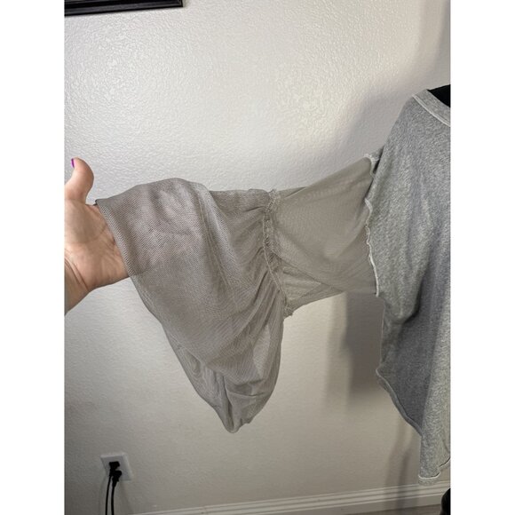 Free People XS/S Womens‎ Blouse Gray & Mesh Bell Sleeves - Picture 3 of 6
